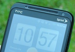 非主流的大屏双核 HTC EVO 3D跌破三千
