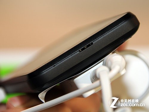 霸气3D双摄像头 HTC夺目3D X515d真机体验
