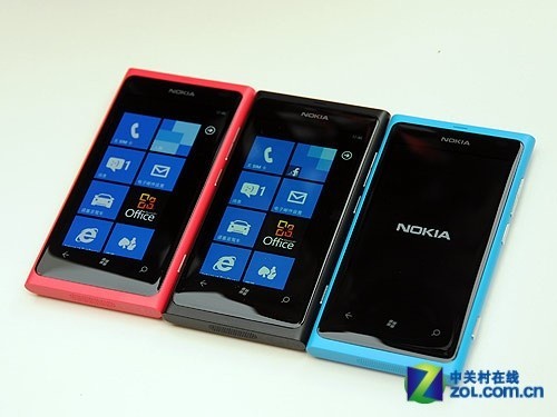 诺基亚Lumia 800真机图赏