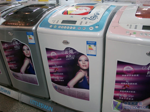 时尚外观设计小天鹅5.5kg波轮3098元