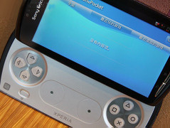 PSP Xperia Play1980 