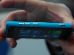 芬兰巨人的里程碑 诺基亚Lumia800再小降