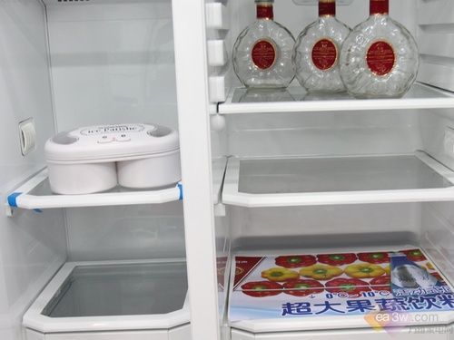 简洁设计受关注容声对开门冰箱不足4000