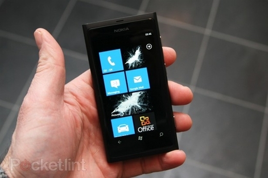 酷劲十足 Lumia 800蝙蝠侠限量版图赏