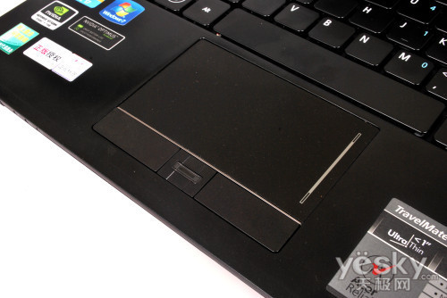 Photo: Ultimate Business Review Acer TravelMate 8481TG