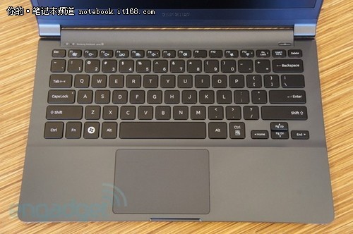 三星推出重新设计9系笔记本电脑