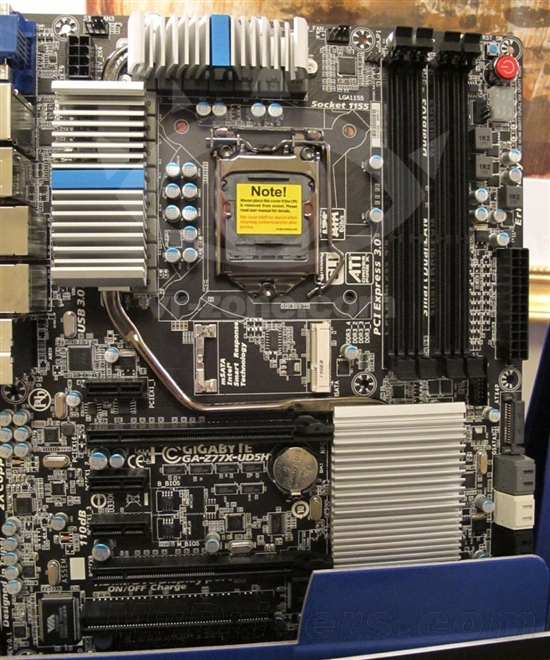 ����չʾ����߿�Intel7ϵ������