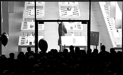 ����ƻ�����Ŷ�����iPhone4S�����߾ų����ж�