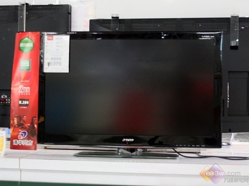 ���м����� ͬ��32��LEDҺ����������