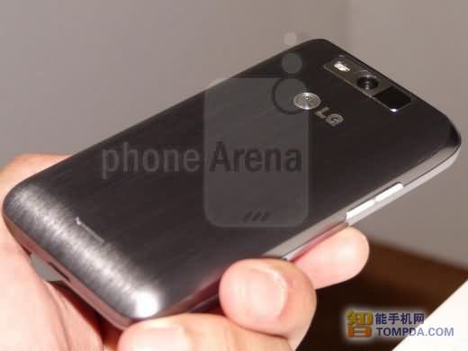 4英寸双核旗舰环保智能机LGViper评测(2)