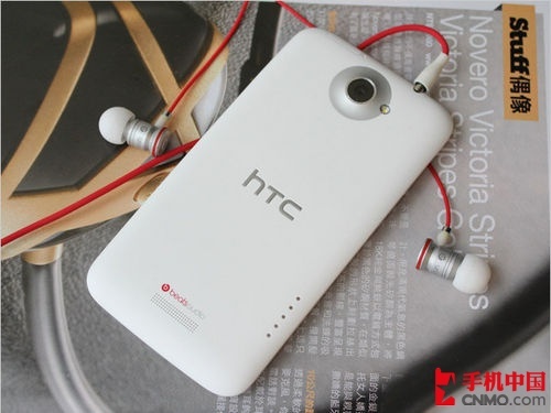 最高99张连拍 白色HTC One X售3399元_手机
