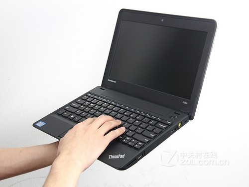 11Ӣ硰С족ThinkPadX130e3799Ԫ