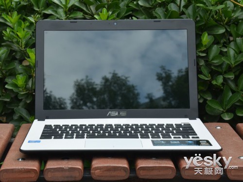 夏日里的白色清新范 华硕x301a精美图赏_笔记本_科技时代_新浪网