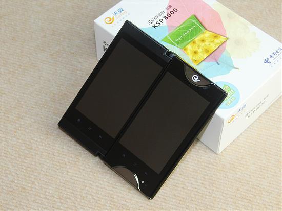 双屏幕设计自由翻转 京瓷KSP8000开箱_手机