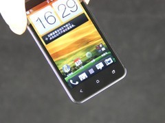 HTC T328d 黑色 正面图 