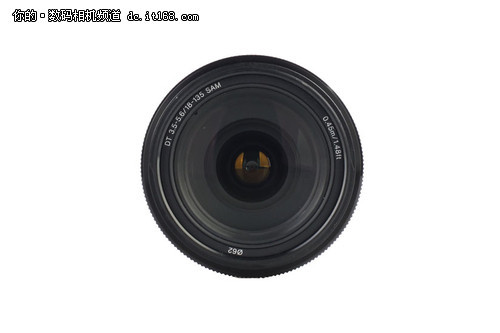 焦段实用小巧便携索尼18-135mm镜头评测