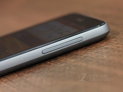 HTC One V 灰色 音量键图 