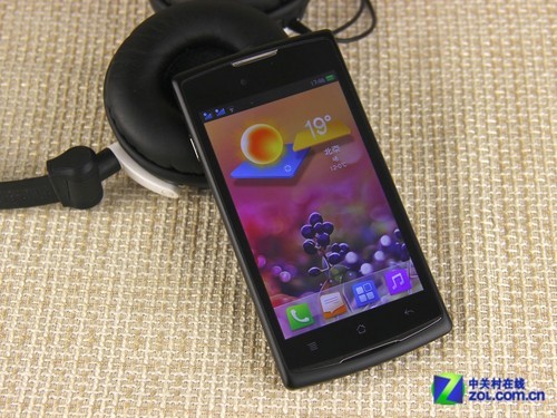 智能音乐新体验 4吋双核OPPO R817评测_手机
