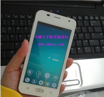4.5寸IPS双核999元 小霸王手机资料曝光 