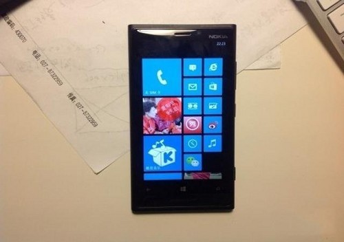 WP8行货旗舰诺基亚Lumia920T多图曝光