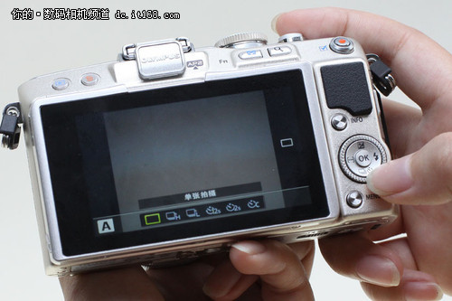 M4/3�����������ְ�˹E-PL5�������