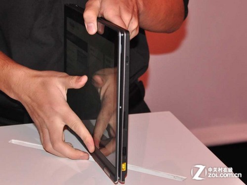 ����ģʽ�����л� ����Yoga13�׷����� 