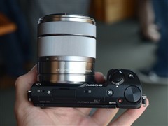 价格降不停索尼NEX-5R套机跌破四千