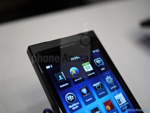 最全图集揭示BlackBerry 10系统全新特性 