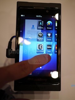 最全图集揭示BlackBerry 10系统全新特性 