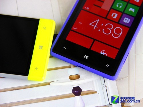 缤纷多彩的WP8世界 HTC 8X/8S双机图赏 