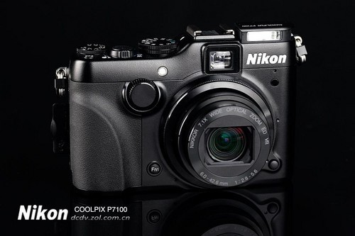 大幅度优惠还送卡 尼康旗舰p7100售2929元|p7100|消费|广角