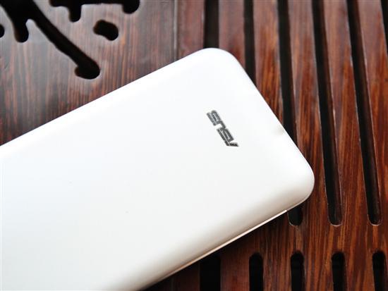 神奇变形手机华硕PadFone2实拍图赏