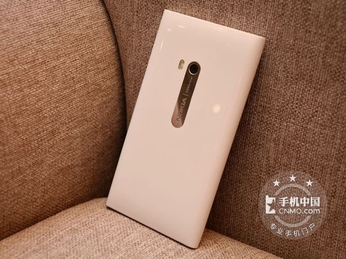 ���ջ��ʳ�ֵ���� Lumia 900�����µ� 