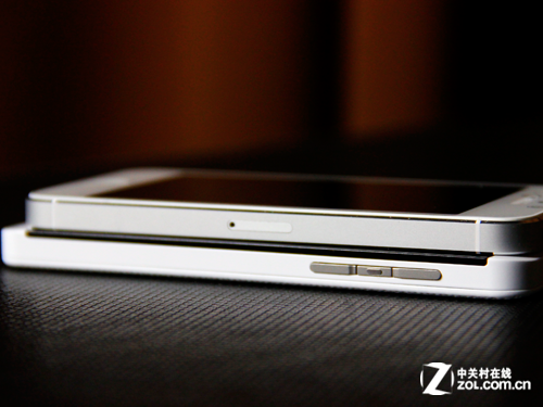 谁说那么像黑莓Z10/iPhone5对比图赏