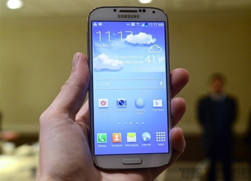 三Galaxy S4