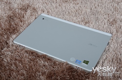 ߵ 곞Iconia W700