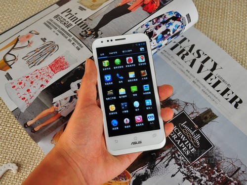 ��������2GBRAM��1300�������ֻ��Ƽ�(3)