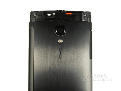 ˫����ϵ�� ǿ��������LT28i�ٱ��µ� 