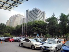 尖Phone:极客/发烧 中兴GEEK对比小米2S 