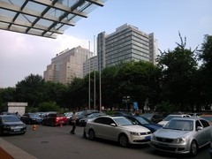 尖Phone:极客/发烧 中兴GEEK对比小米2S 