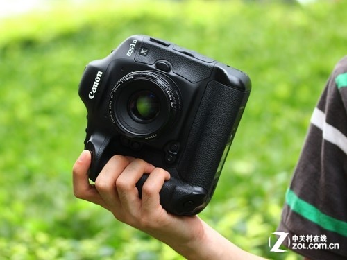 高速连拍无冕之王佳能EOS-1DX热销