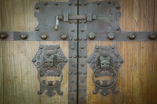 高画质+大光圈索尼QX100街拍后海人文