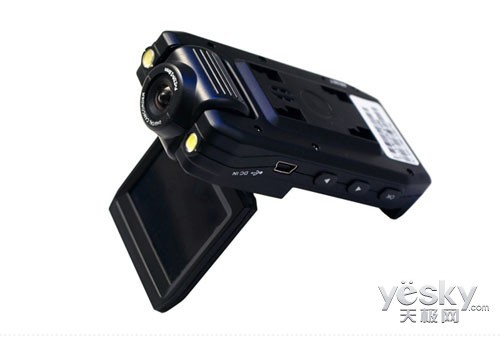 十一旅游黄金周 返程必备汽车电子产品推荐_数