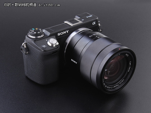 实用至上的E口镜头 索尼16-70mm F4评测|配件
