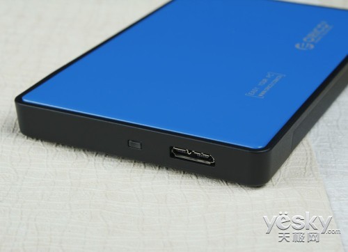 ���˵��ƶ��洢���� ���2588Ӳ�̺�����