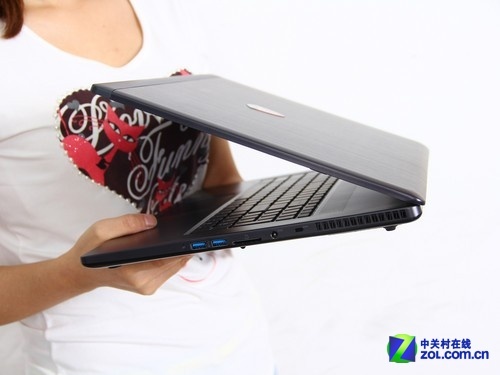 微星gs70游戏本价格12999元