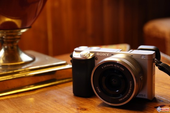 叫板无反最快对焦 索尼微单A6000评测