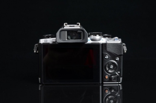 复古小精灵奥林巴斯E-M10详细评测