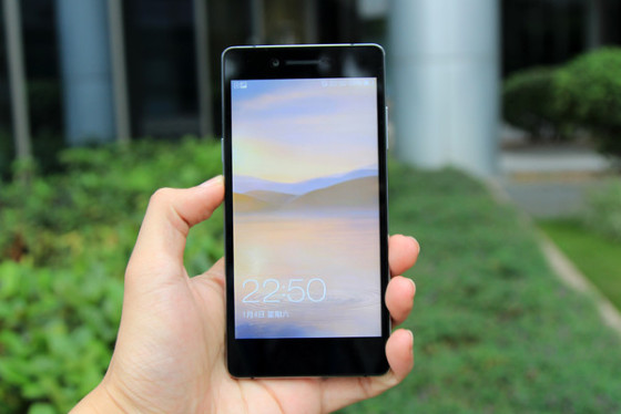 双镜面+强夜拍 至美4G手机OPPO R1S评测|O