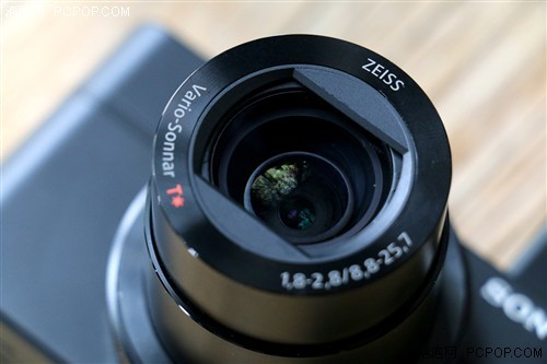 内置弹出式EVF索尼黑卡RX100III评测